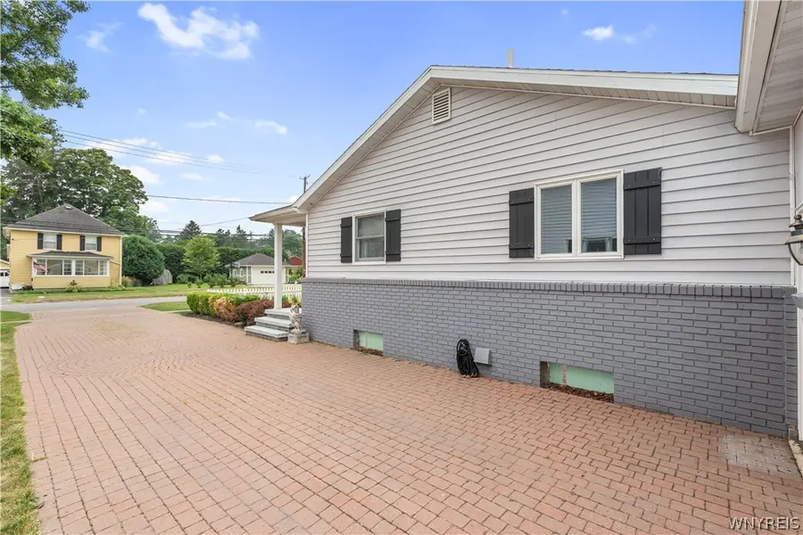 111 W Court Street, Warsaw, NY 14569 - #2