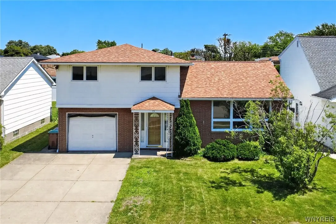 75 Fairoaks Lane, Cheektowaga, NY 14227 - #1