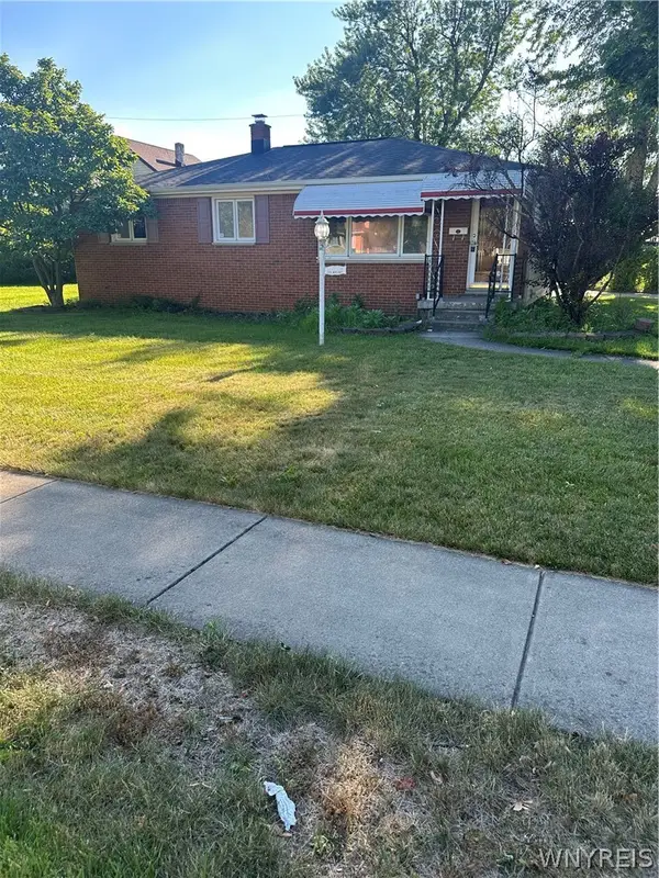 200 Margaret Road, Buffalo, NY 14226