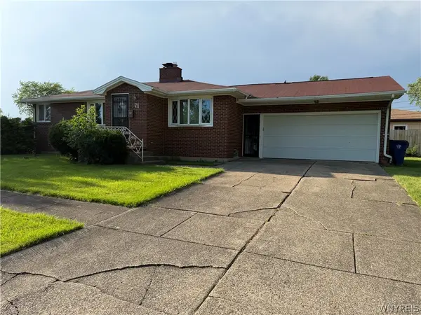 71 Carmen Road, Buffalo, NY 14226