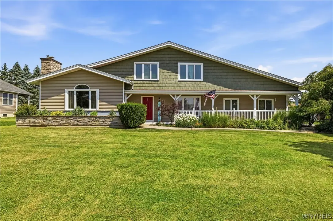 951 Foxcroft Rd, Grand Island, NY 14072 - #1