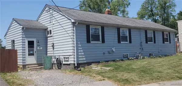 18 Sandstone Drive #16, Cheektowaga, NY 14225