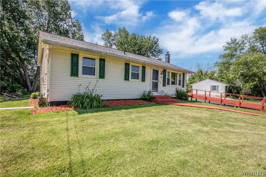 2466 Balmer Rd, Ransomville, NY 14131 - #2