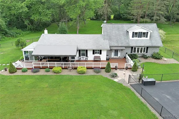 11592 Moore Road, Springville, NY 14141