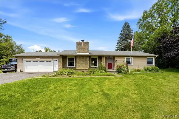 7142 Taylor Road, Hamburg, NY 14075