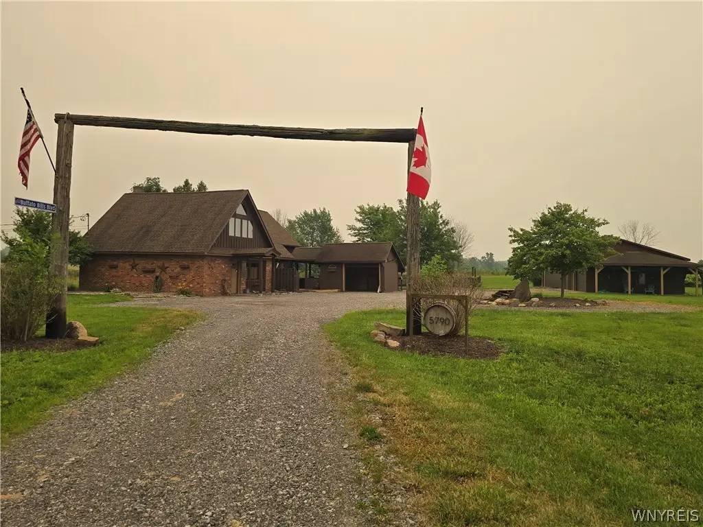 5790 Royalton Center Road, Gasport, NY 14067 - #1