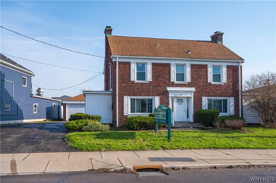 3517 Genesee Street, Cheektowaga, NY 14225 - #2