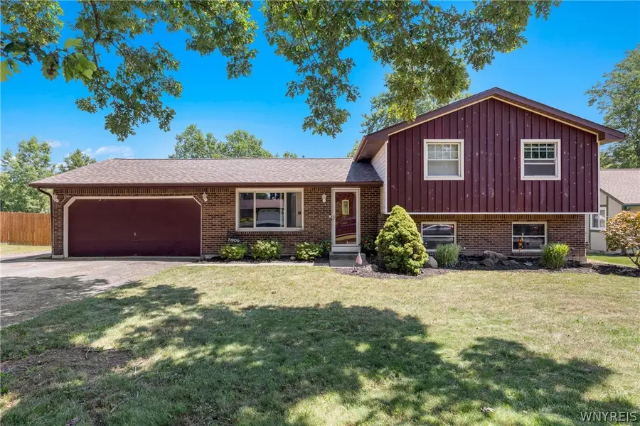 5909 Marion Drive, Lockport, NY 14094 - #2