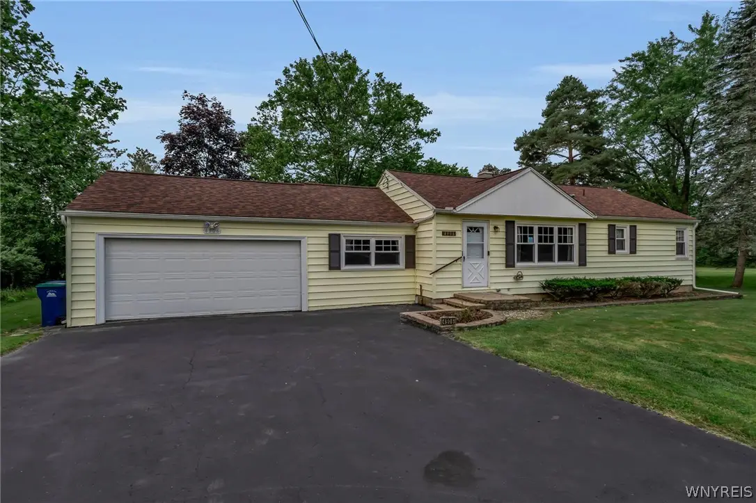 4906 Meyer Road, North Tonawanda, NY 14120 - #1