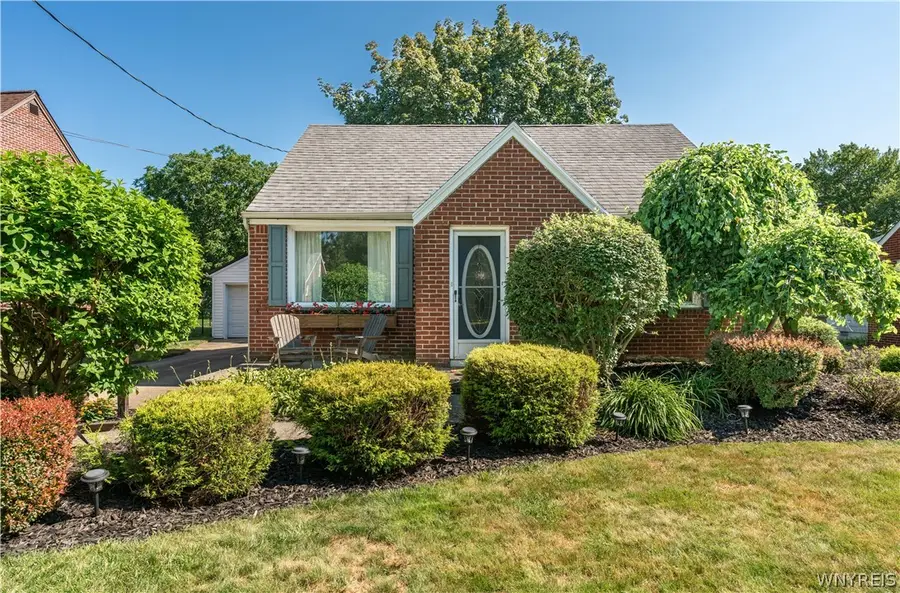 31 Sunset Road, Buffalo, NY 14227 - #2