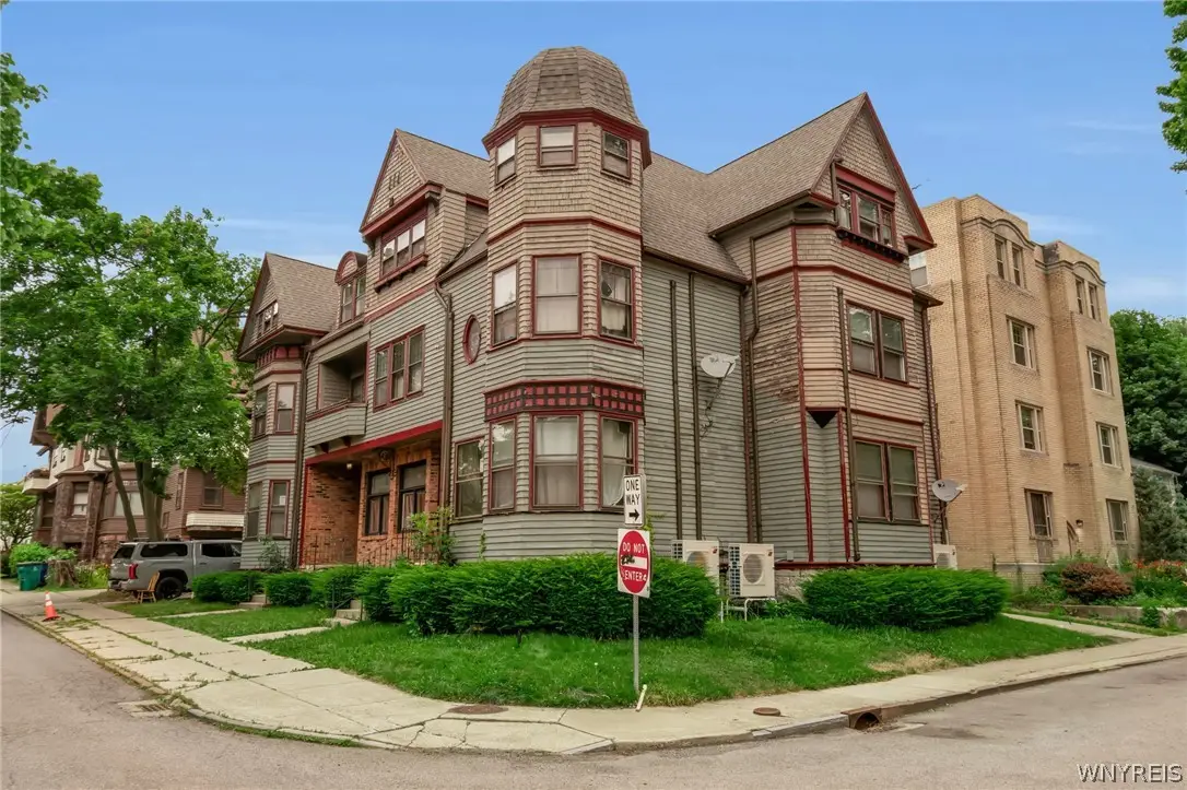 63 & 65 Arlington Park, Buffalo, NY 14201 - #1