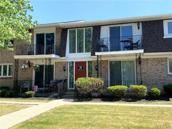 71 Georgian Lane #7 Lane, Williamsville, NY 14221