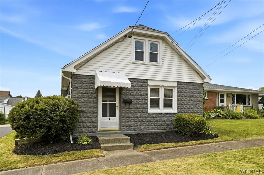 29 Cowing Street, Lancaster, NY 14086 - #2