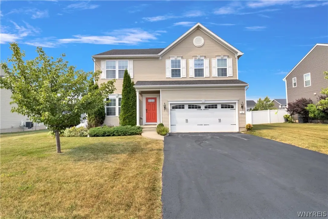 38 Middlebury Lane, Lancaster, NY 14086 - #1