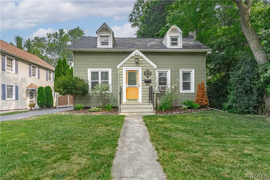 414 High Street, Lockport, NY 14094 - #1