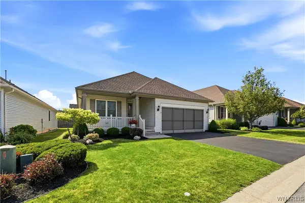 6 Wetherby, Lancaster, NY 14086
