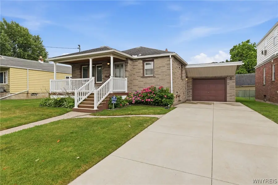 2743 Livingston Avenue, Niagara Falls, NY 14303 - #2