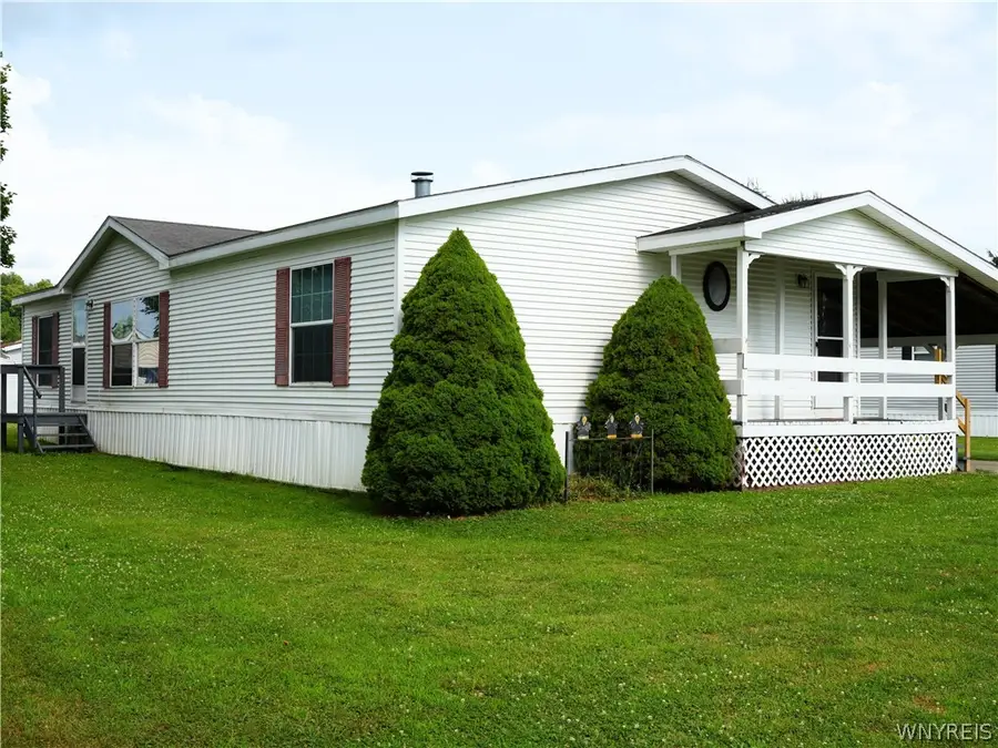 53 Southview Dr, Arcade, NY 14009 - #2