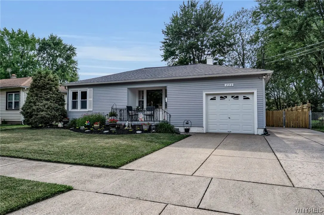 250 Roncroff Drive, North Tonawanda, NY 14120 - #1
