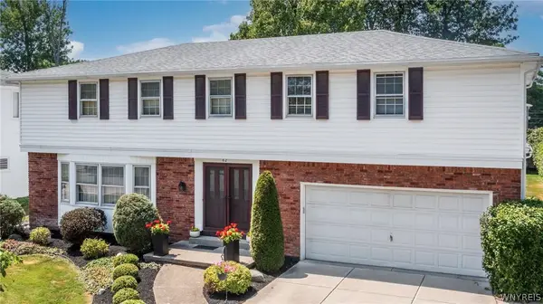 62 Heritage Road W, Buffalo, NY 14221