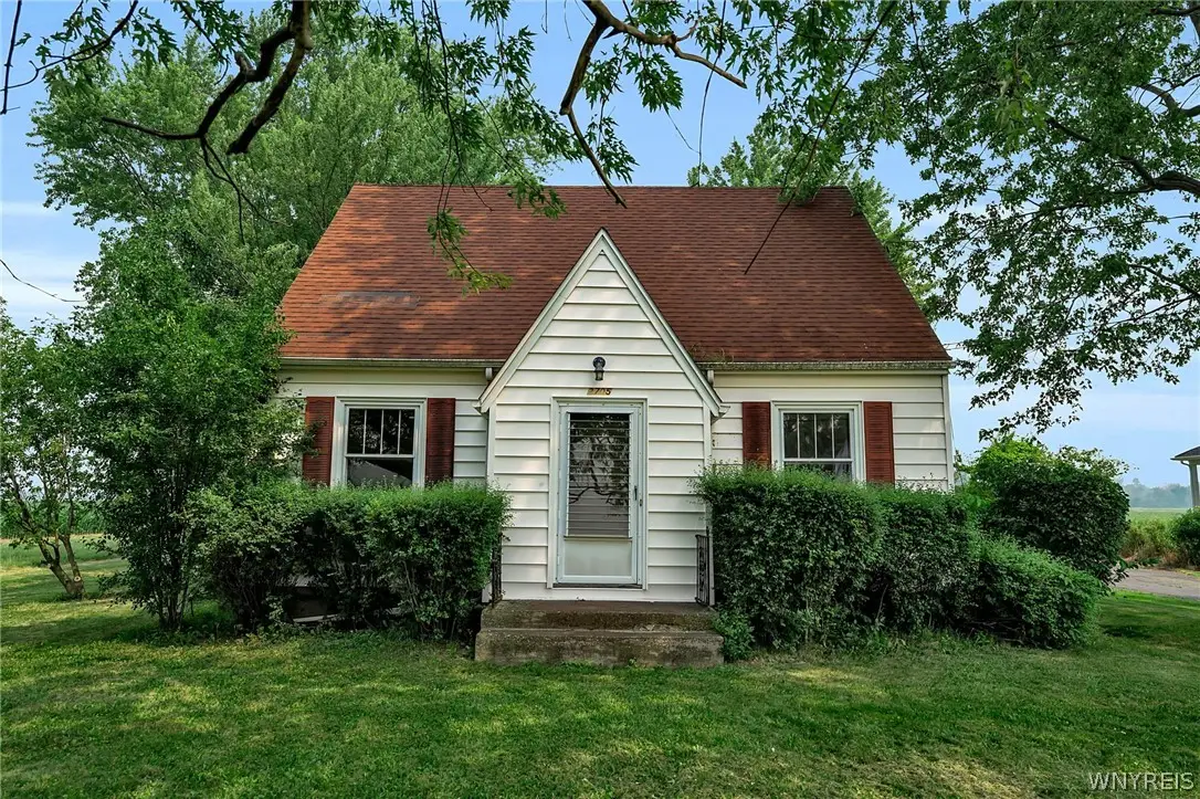 2705 Niagara Road, Niagara Falls, NY 14304 - #1
