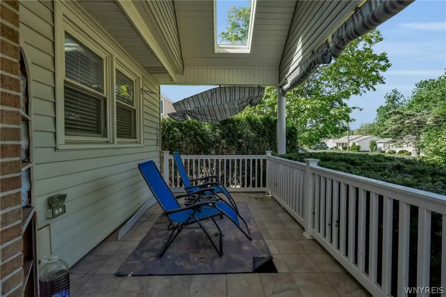5841 Lakecrest Drive, Lake View, NY 14085 - #3