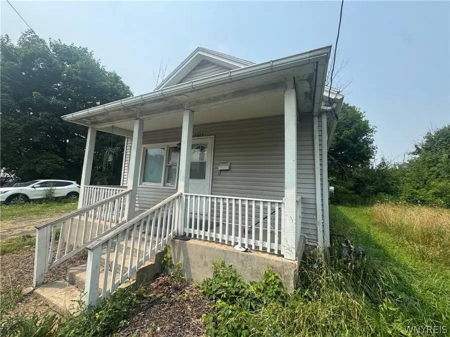 2814 10th Street, Niagara Falls, NY 14305 - #3