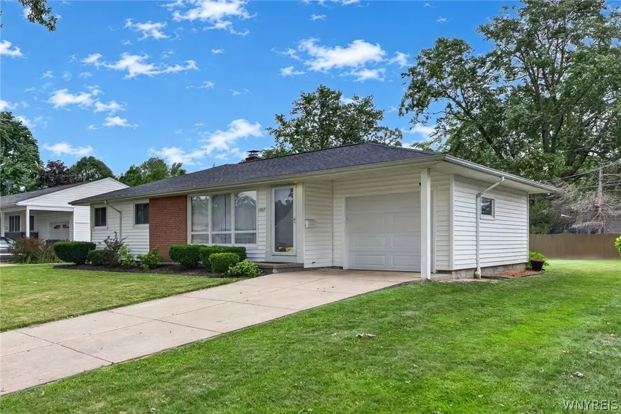 1307 Fairfax Avenue, North Tonawanda, NY 14120 - #2