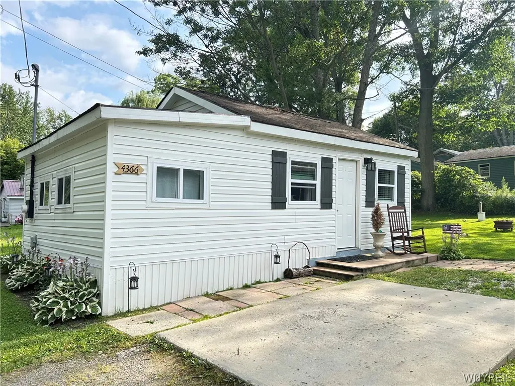 4366 Springbrook Rd E, Castile, NY 14427 - #1