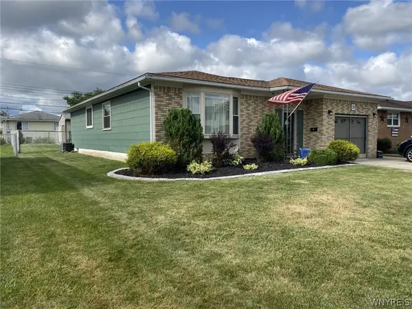 33 E Toulon Drive, Buffalo, NY 14227