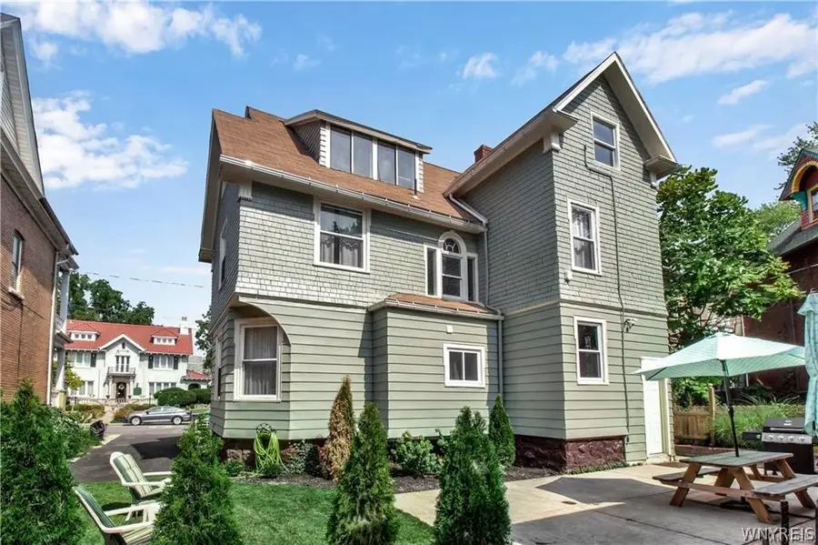 623 Buffalo Avenue, Niagara Falls, NY 14303 - #2
