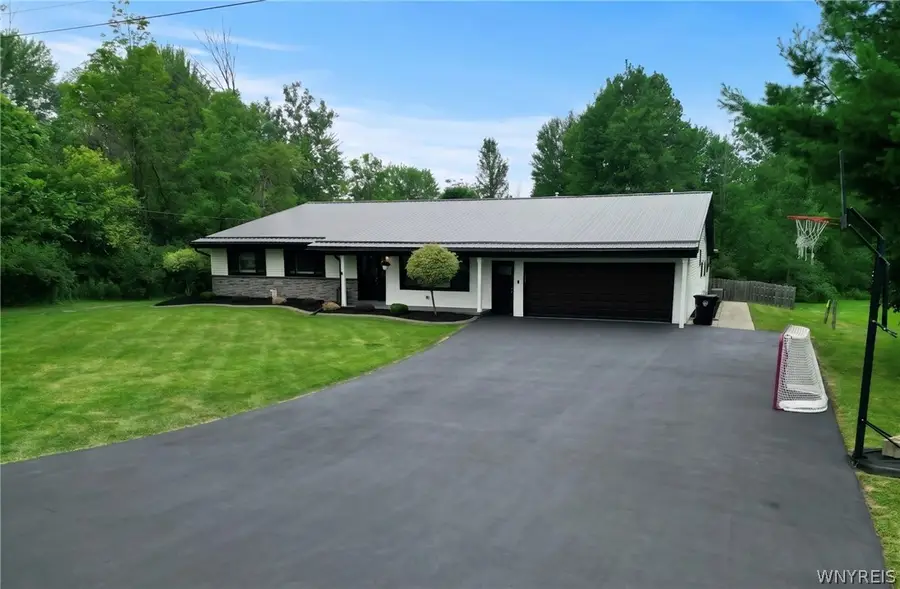 5189 Bussendorfer Road, Orchard Park, NY 14127 - #3