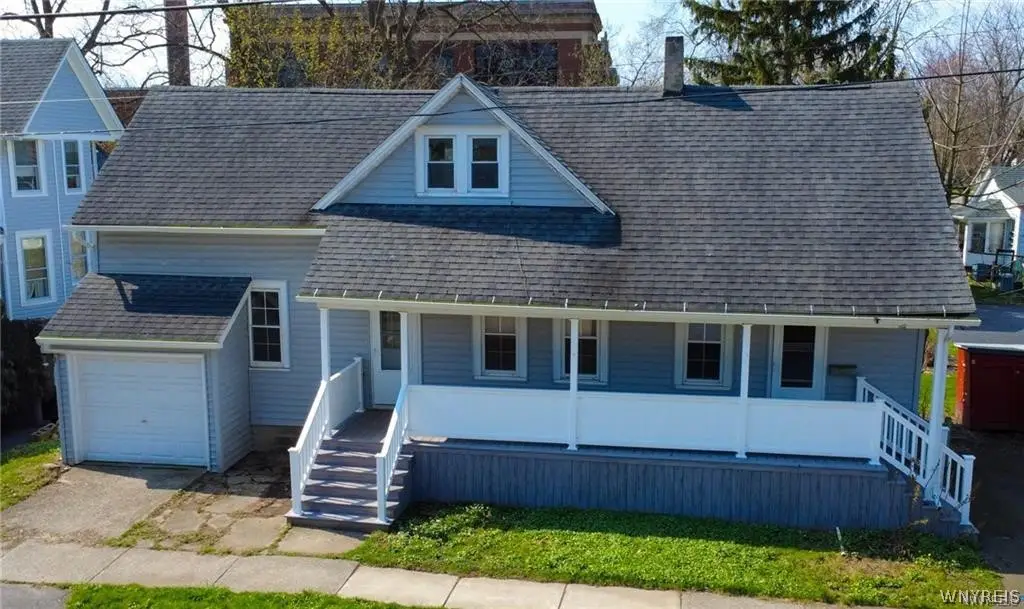 3 Oakwood Avenue, Lancaster, NY 14086 - #1