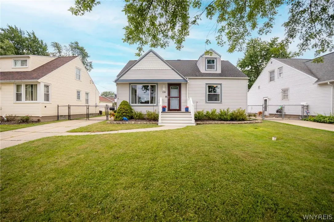 130 Calvin Court N, Tonawanda, NY 14150 - #1