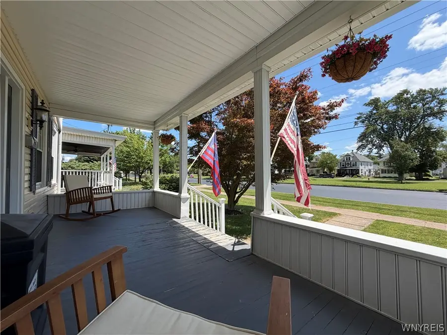 481 East Avenue, Lockport, NY 14094 - #3