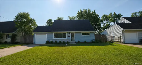 1097 Carter Drive, Grand Island, NY 14072