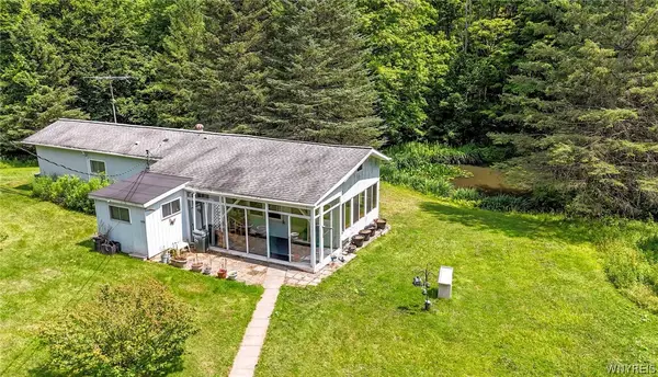 2175 Route 20a, Varysburg, NY 14167