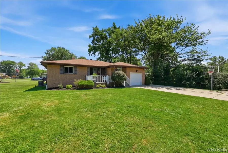 4591 Abbott Road, Orchard Park, NY 14127 - #3