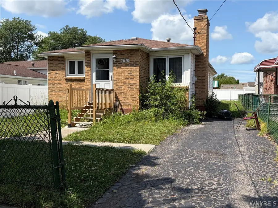 2610 Ferry Avenue, Niagara Falls, NY 14301 - #2