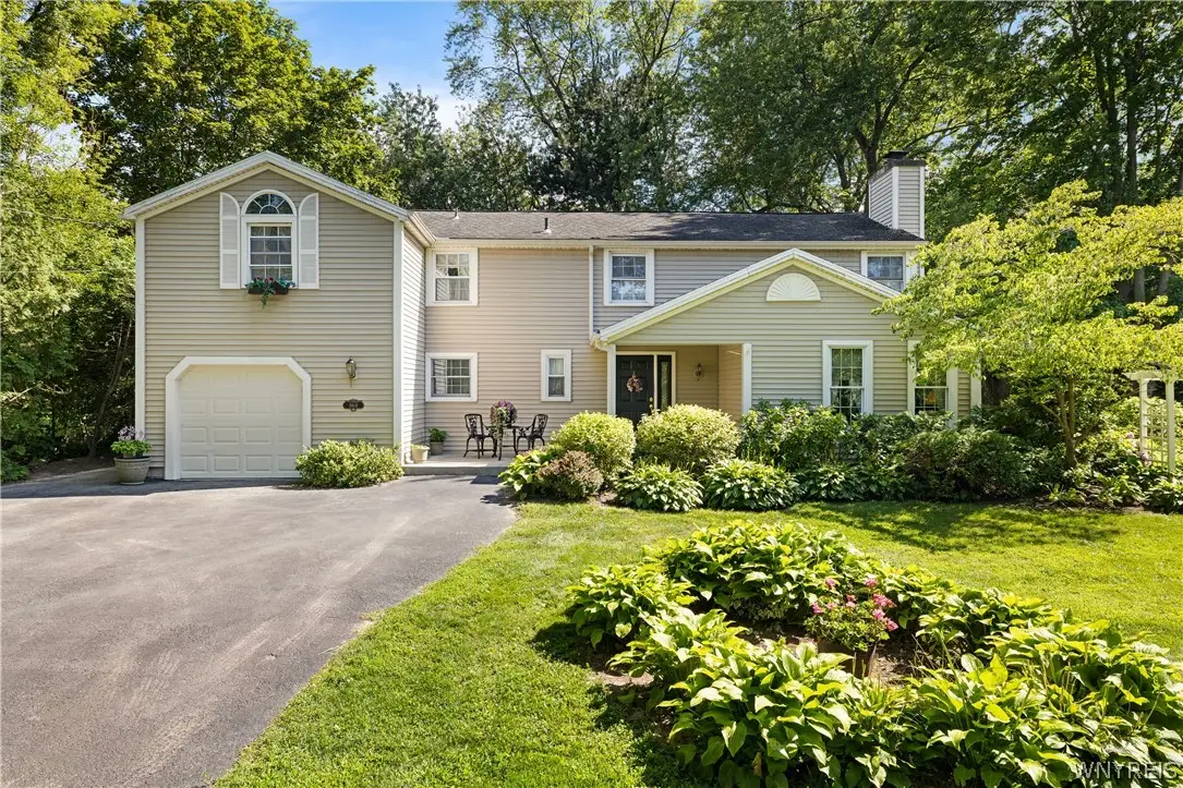 864 Ridge Road, Lewiston, NY 14092 - #1