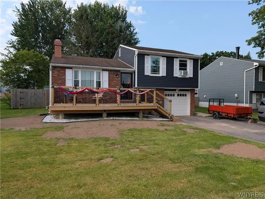6954 Northview Drive, Lockport, NY 14094 - #2