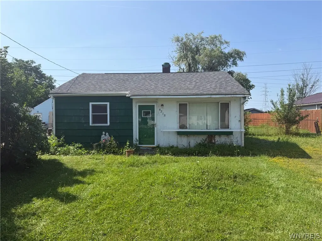 4315 Isherwood Drive, Niagara Falls, NY 14305 - #1