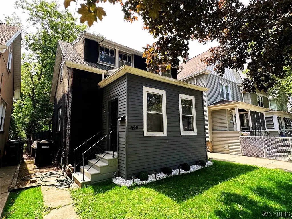 2247 Cleveland Avenue, Niagara Falls, NY 14305 - #1
