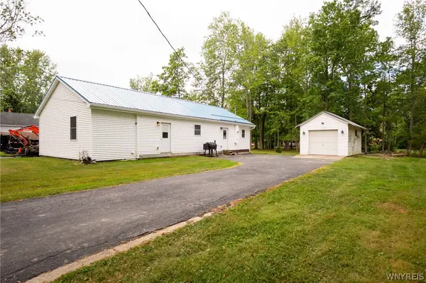 9378 Lemon Street, Angola, NY 14006