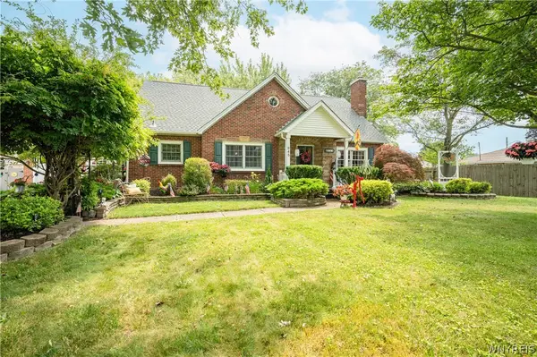 945 Mineral Springs Road, Buffalo, NY 14224