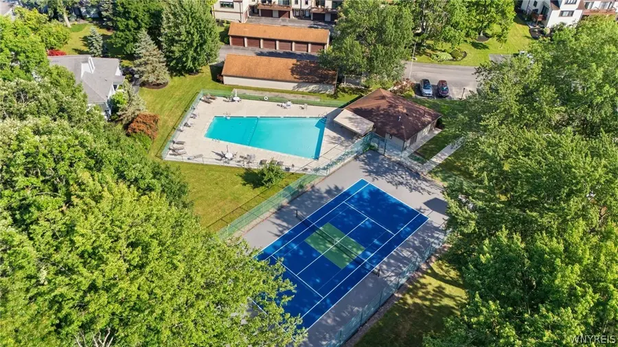206 Old Meadow Drive, East Amherst, NY 14051 - #3