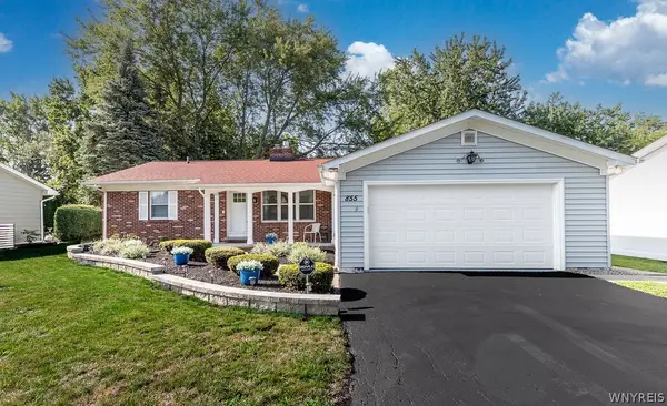 855 Oxbow Lane, Lewiston, NY 14092