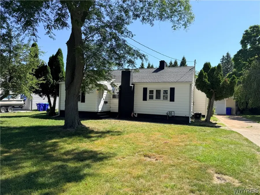 3547 Salisbury Avenue, Buffalo, NY 14219 - #2