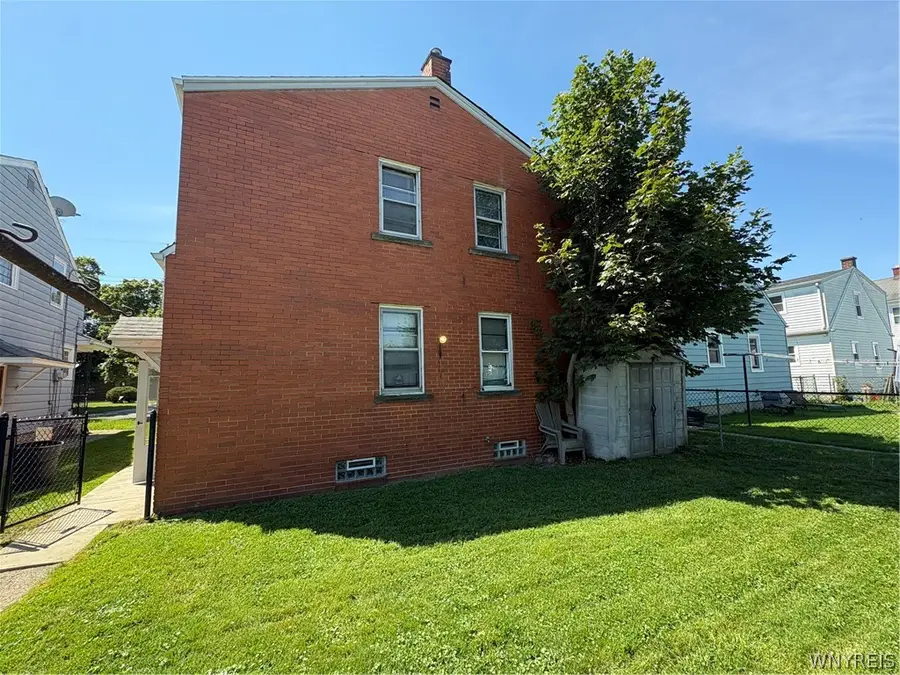 2438 Forest Avenue, Niagara Falls, NY 14301 - #2