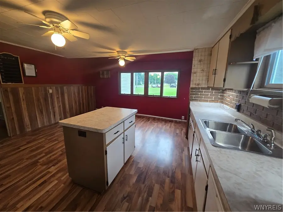 1608 N Lyndonville Road, Lyndonville, NY 14098 - #3
